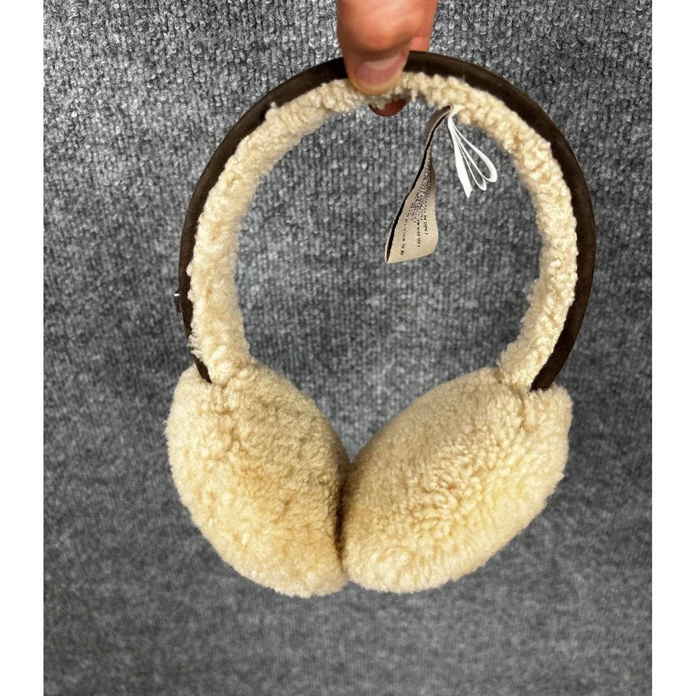 UGG Earmuffs Brown Suede Australia‎ Shearling Sheepskin Winter Accessory O/S